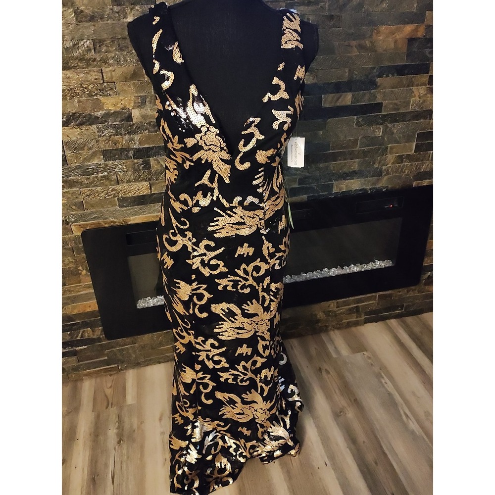 Black and gold sequin dragon print gown NEW with Tags size 9